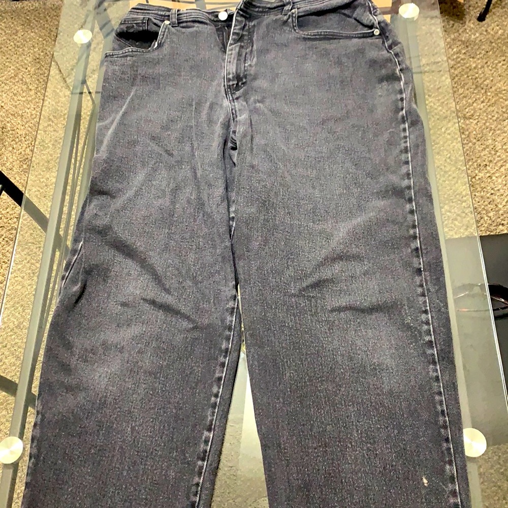 Gloria Vanderbilt Straight Leg Black Jean
